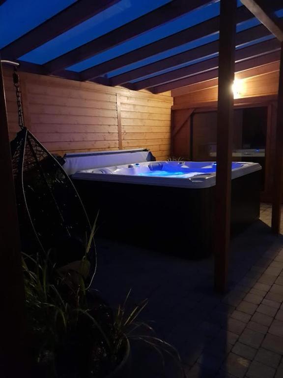 Fla-Uta Sianozety Villa Buitenkant foto